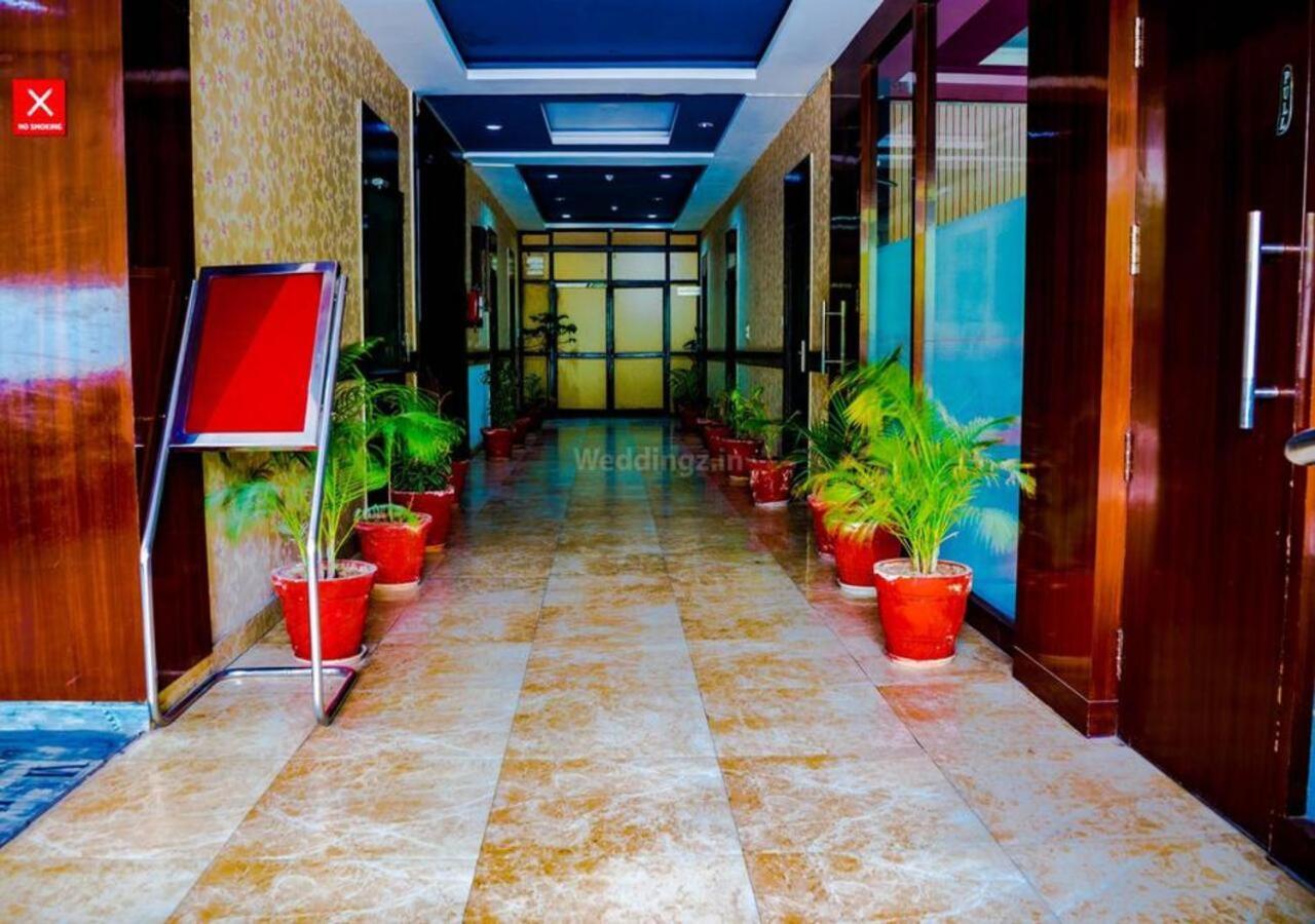 Hotel Loto - Sector 66 Noida Exteriér fotografie